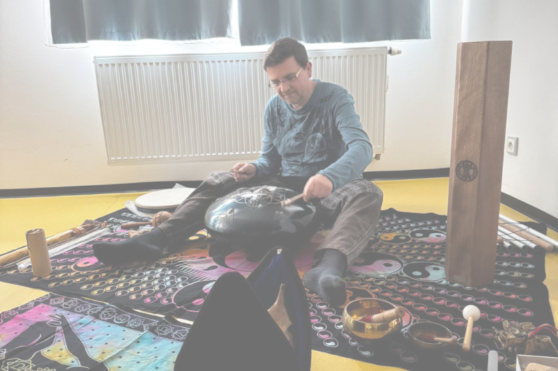 MUZIKOTERAPIE - CESTA DUŠE ZA ZVUKEM